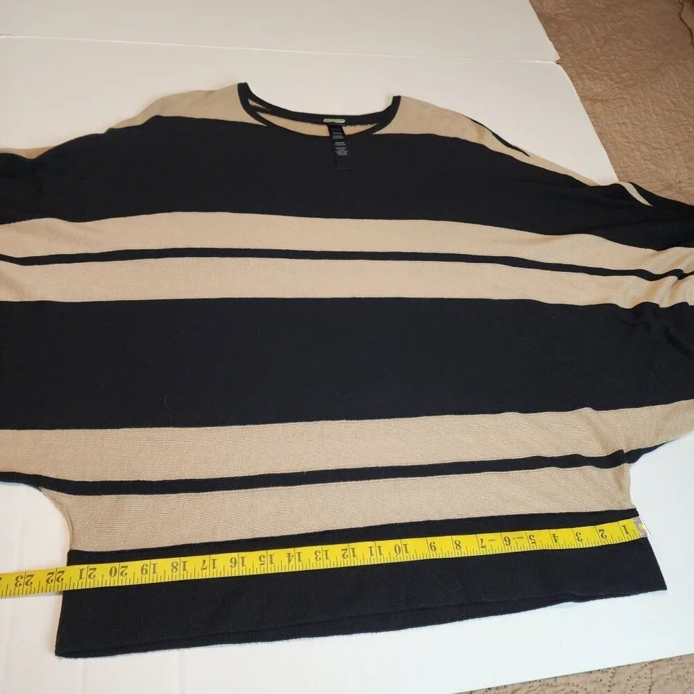 Chico's Black Label poncho style knit sweater  sz 3 / XL  5% cashmere soft